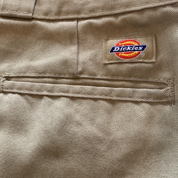 Dickies 874 Original Fit Khaki Tan Men’s Big & Tall Pants Size 44x30 - Picture 4 of 6